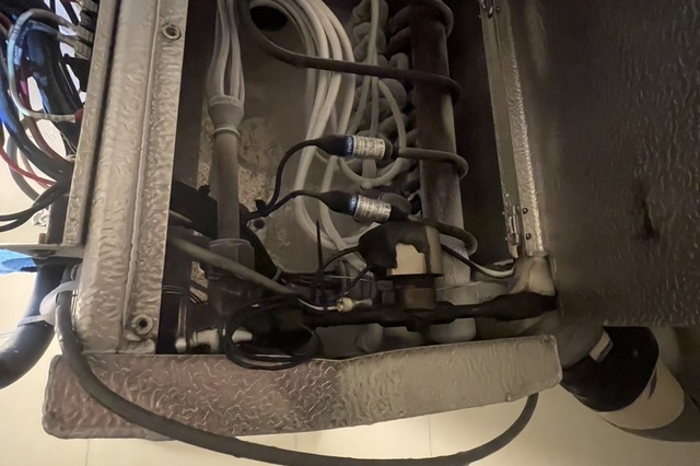 プレハブ冷凍庫 漏電修理の画像